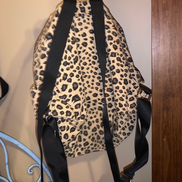 Cheetah Print Backpack - Picture 2 of 2